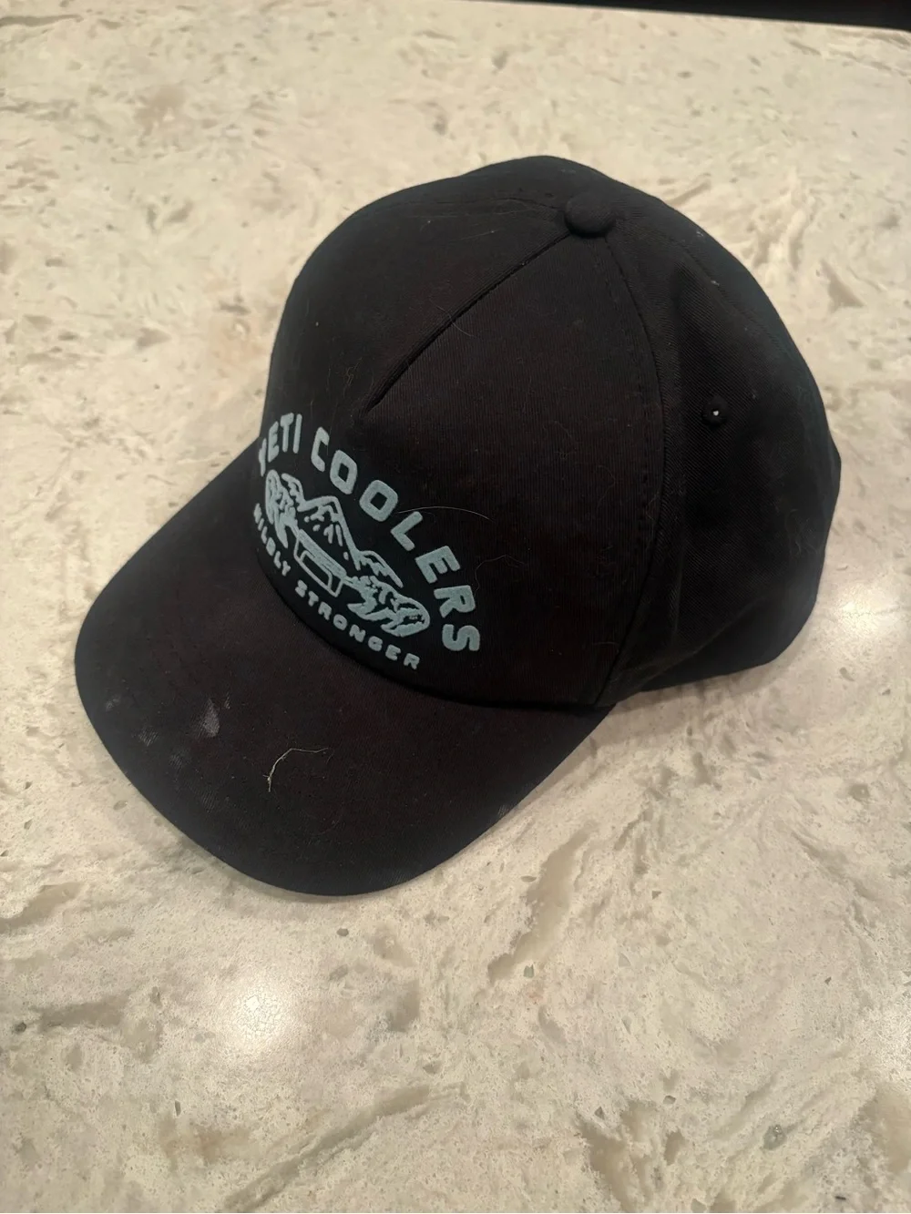 Men’s Yeti Baseball Cap